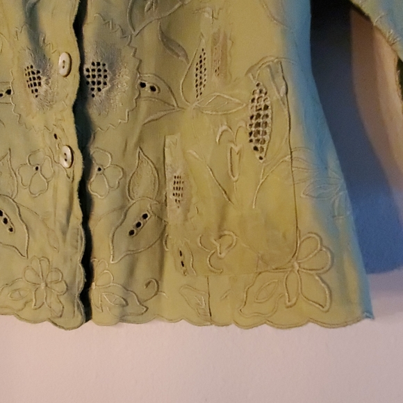 Kial Embroidered Collared Jacket - Picture 9 of 16